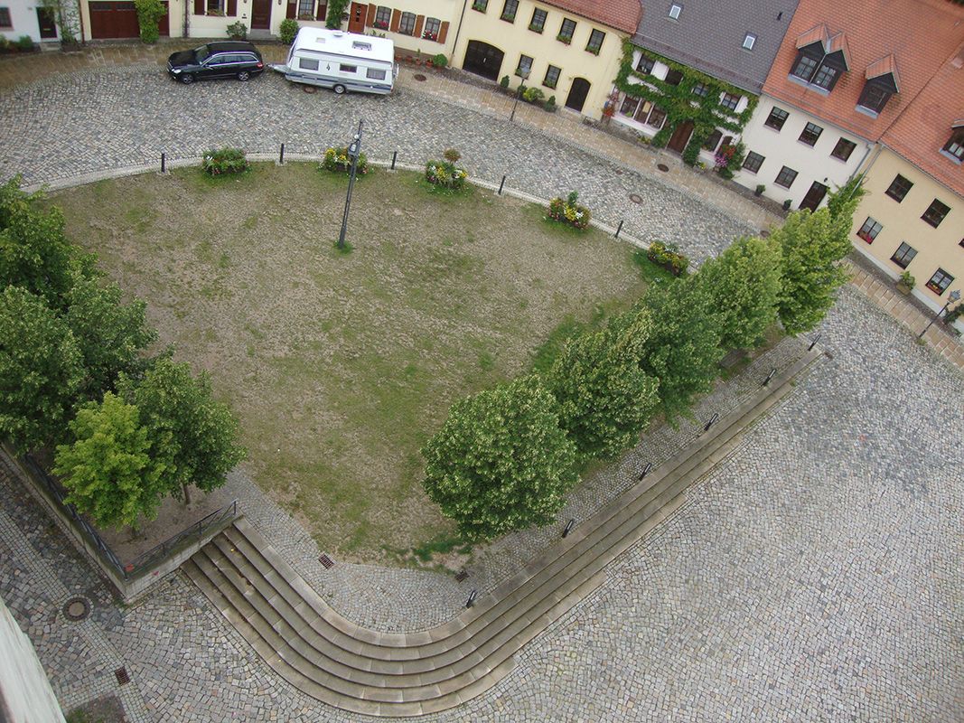 Abb. 8: Die Grünfläche auf dem Nikolaikirchhof (Bildquelle: David Engert)