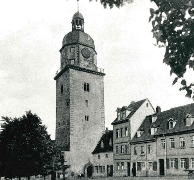 Abb. 1: Der Nikolaiturm wurde als Pfarrkirche 1140 erstmals urkundlich erwähnt